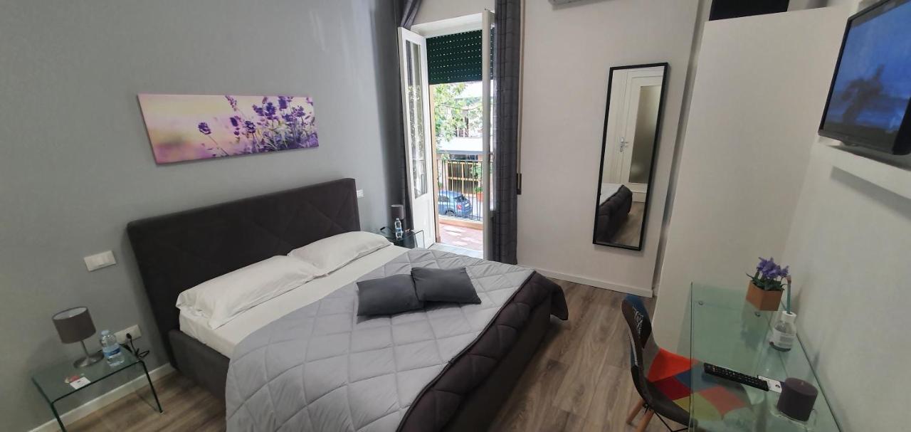 باليرمو B&B Carpe Diem الغرفة الصورة